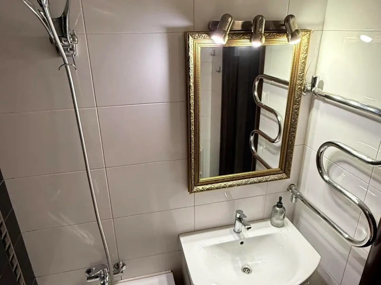 Продаж квартири 2-кімн. 51.4 м² 6/9 пов.