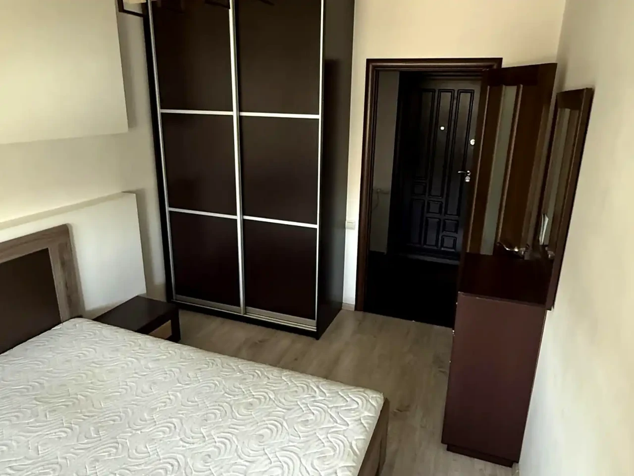 Продаж квартири 2-кімн. 51.4 м² 6/9 пов.