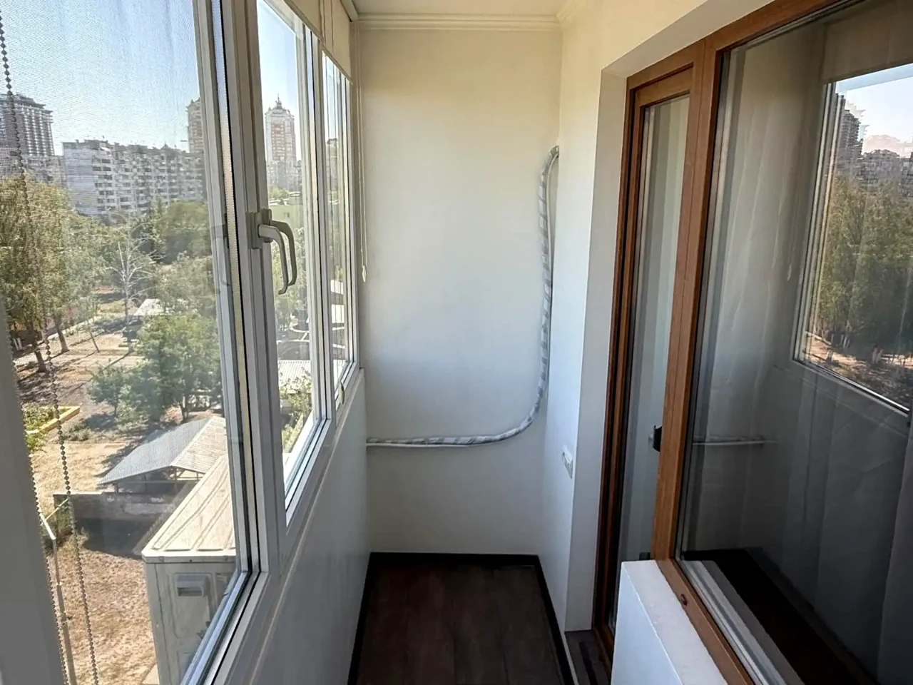Продаж квартири 2-кімн. 51.4 м² 6/9 пов.