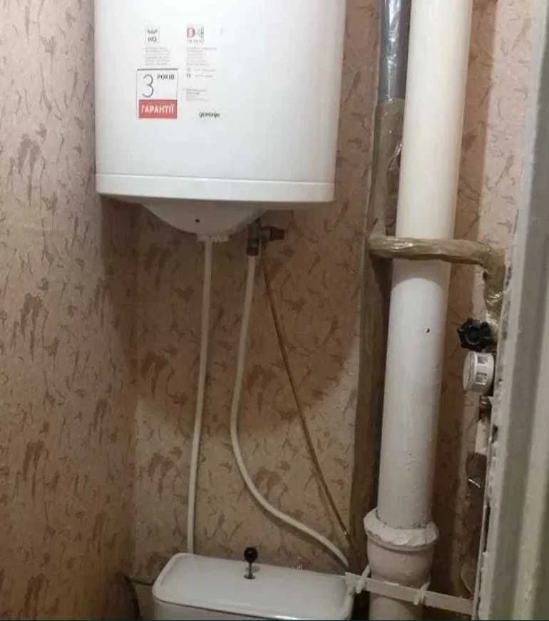 3 кім в ЦЕГЛІ, середній поверх, СЛОБОЖАНСЬКИЙ (ГАЗЕТИ ПРАВДИ