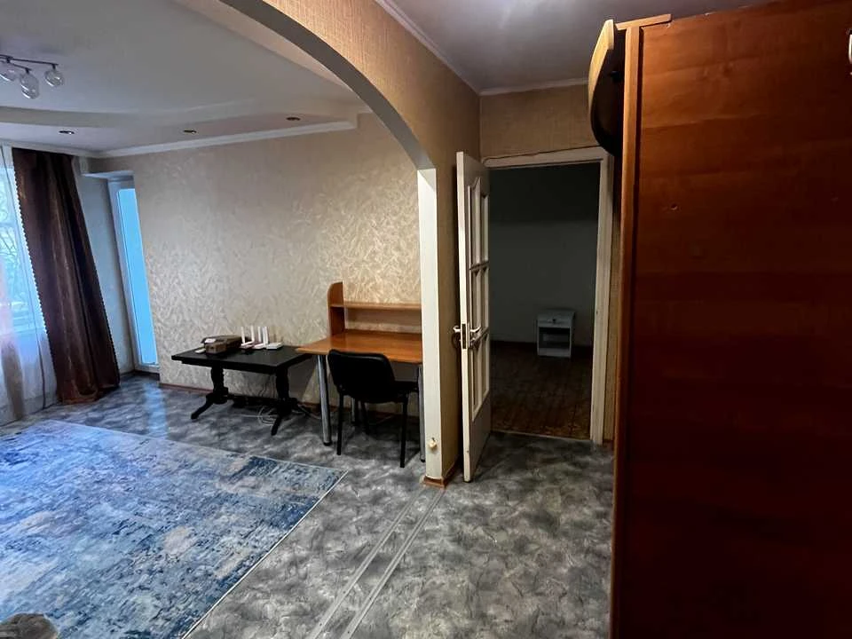 Квартира. Дніпро, Менахем-Мендл Шнеєрсона вул.