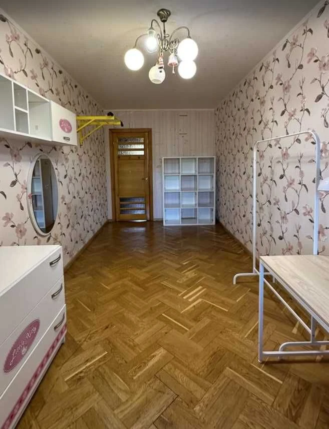 Продам квартиру на Солнечном