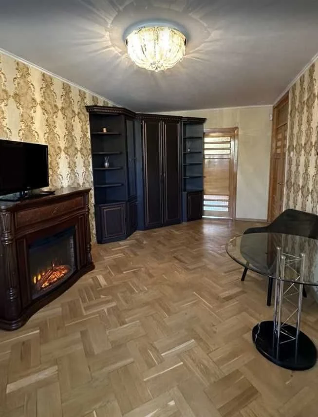Продам квартиру на Солнечном