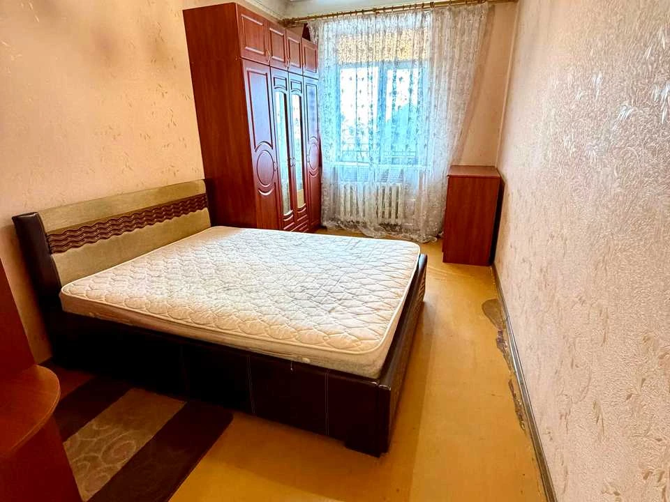Квартира. Дніпро, Дмитра Яворницького просп.