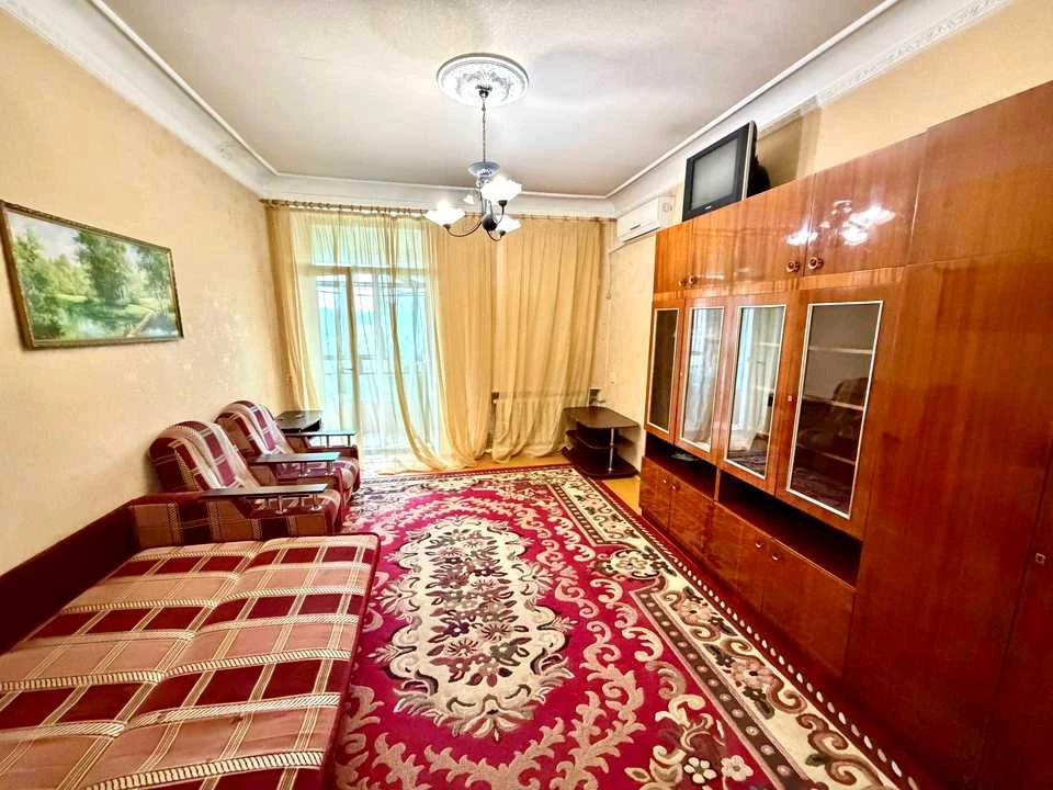 Квартира. Дніпро, Дмитра Яворницького просп.