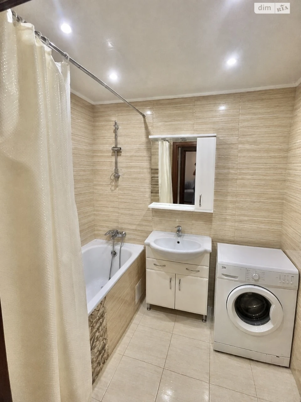 Продаж Квартира Дарницький