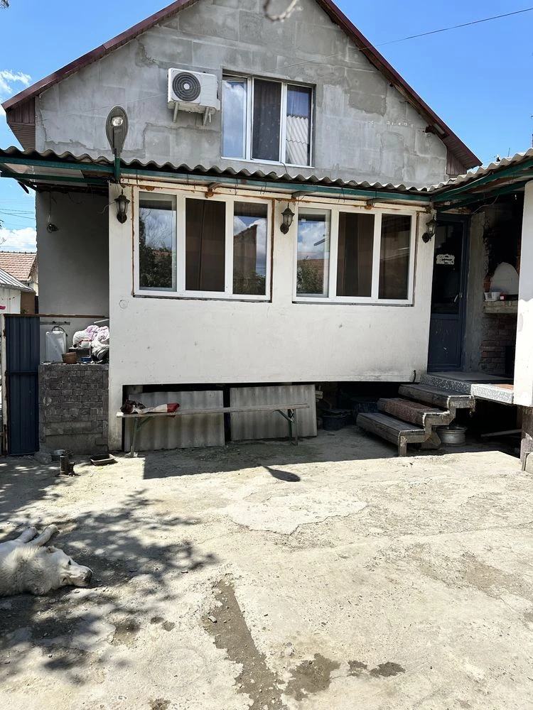 Продам будинок в хорошому стані