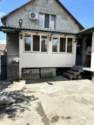 Продам будинок в хорошому стані