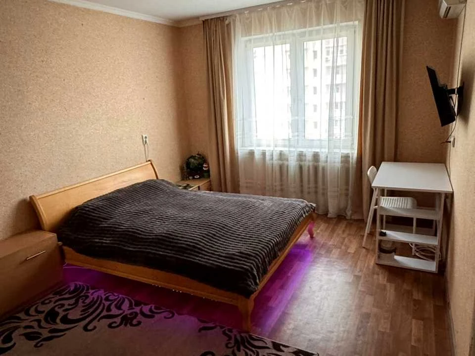 Квартира. Київ, Григорія Ващенка вул.