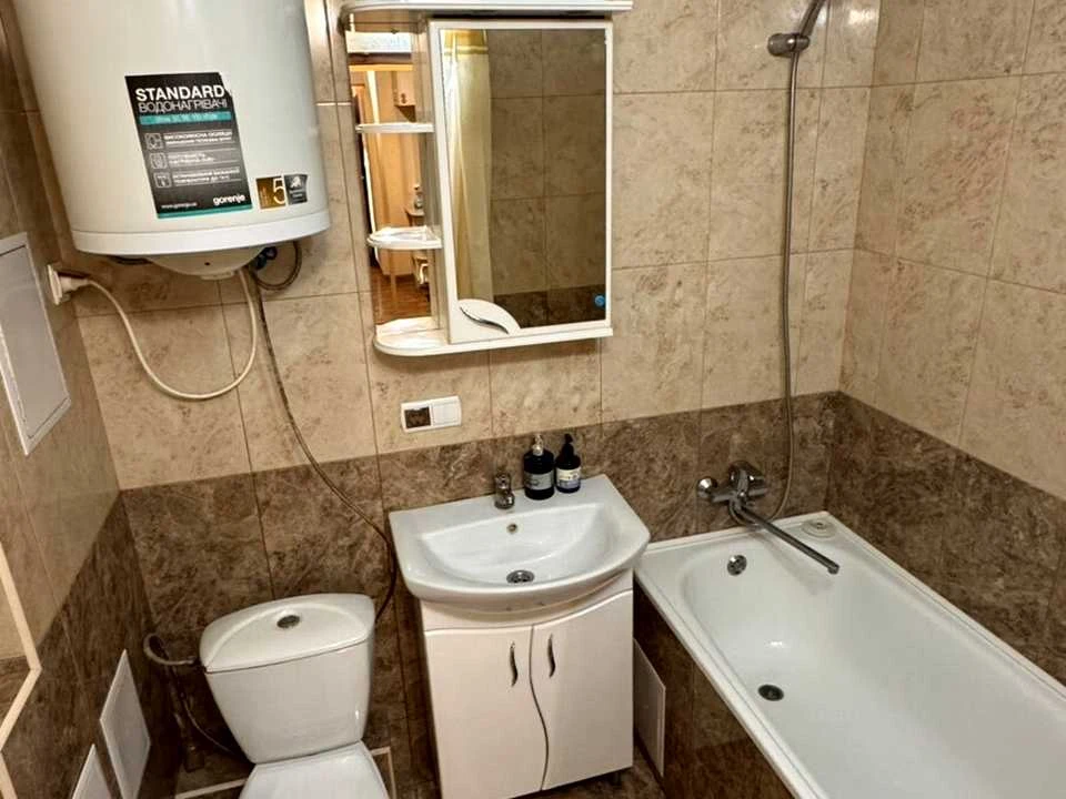 Квартира. Київ, Григорія Ващенка вул.