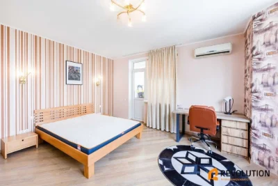3-room apartment for sale 107.7m2, Dniprovska Naberezhna 2