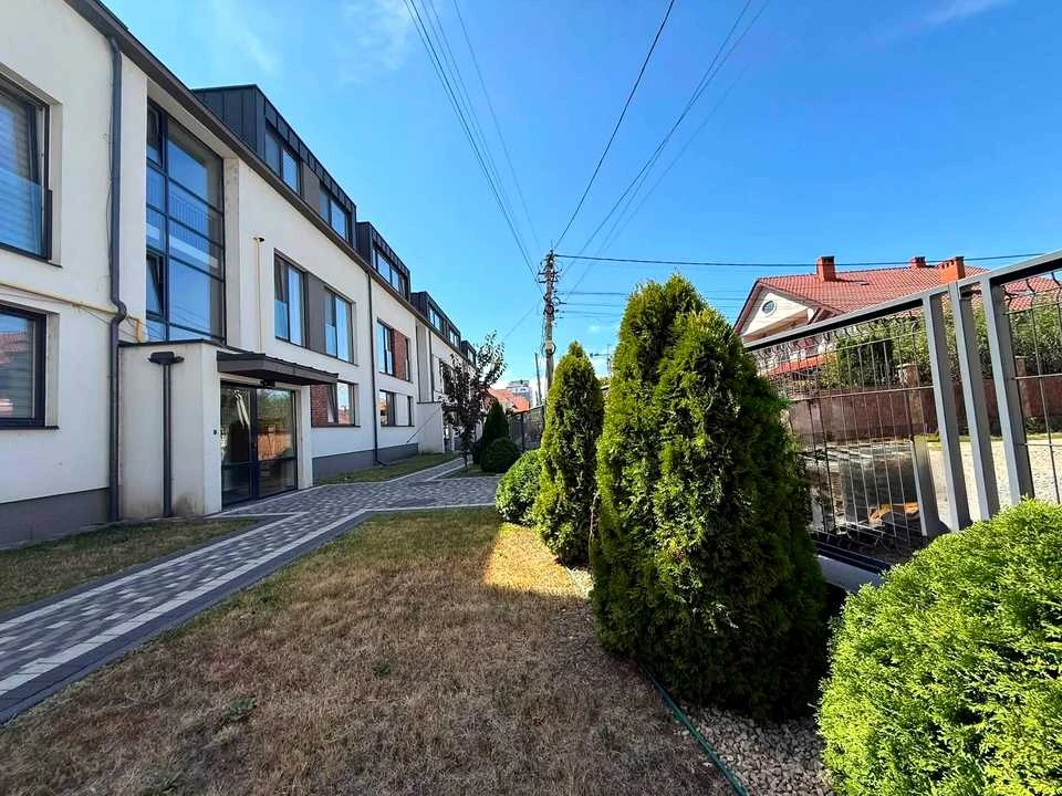 Квартира. Ужгород, Петра Лінтура вул.