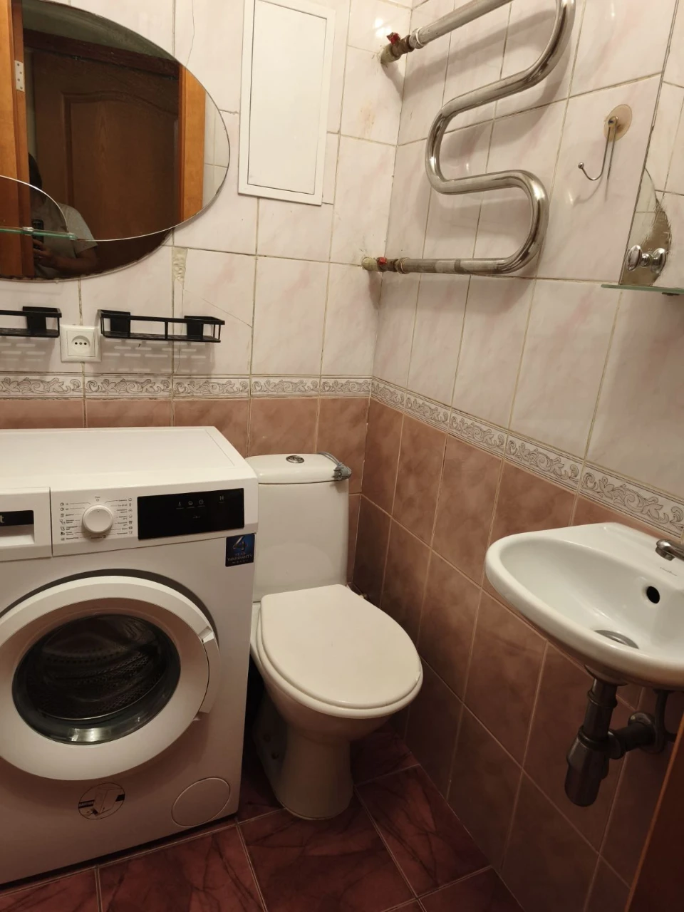 Продам 1-кімнатну,  Нивки,вул. Мрії 5в