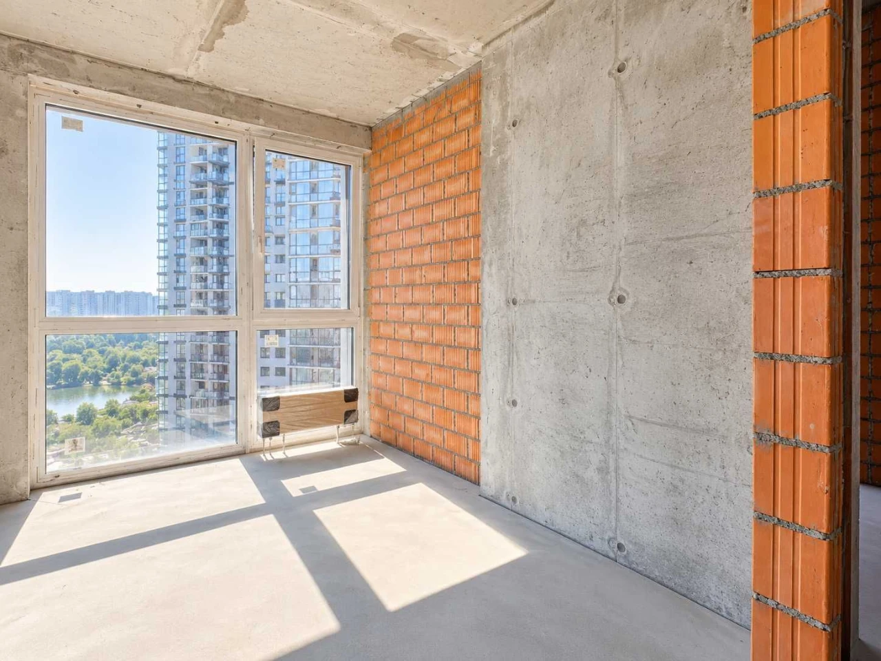ТЕРМІНОВИЙ ПРОДАЖ квартири 119 м²  в ЖК Зарічний, 9 БУДИНОК,