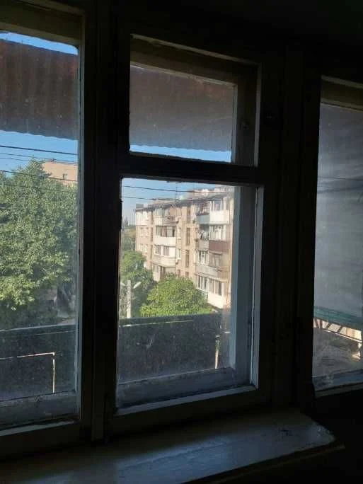 Продам 2к квартиру под ремонт Правда