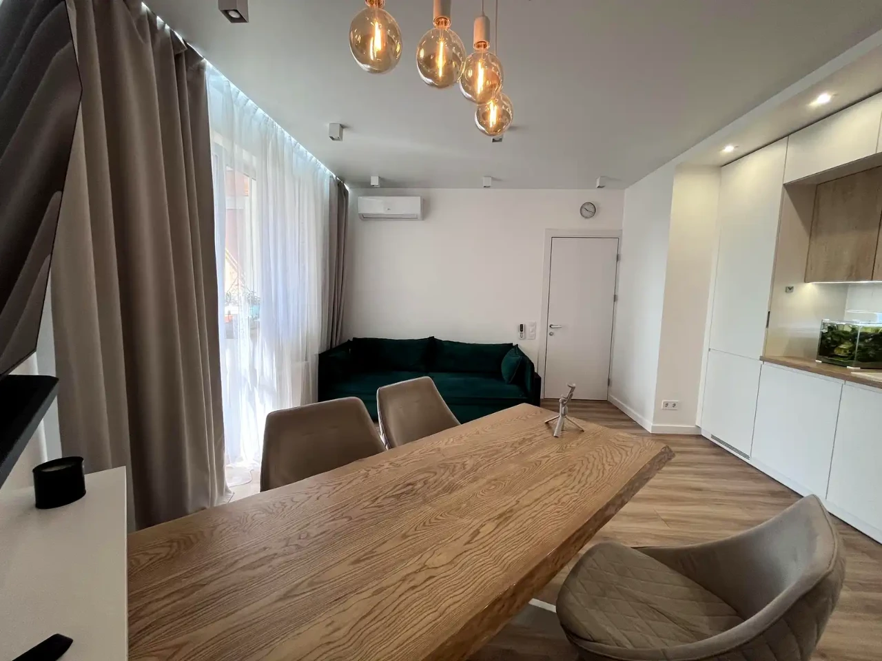 Продаж квартири 2-кімн. 46.5 м² 12/16 пов.