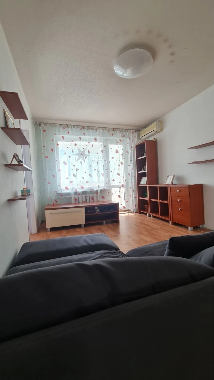 Продам 3-ком квартиру на Калиновой  28
