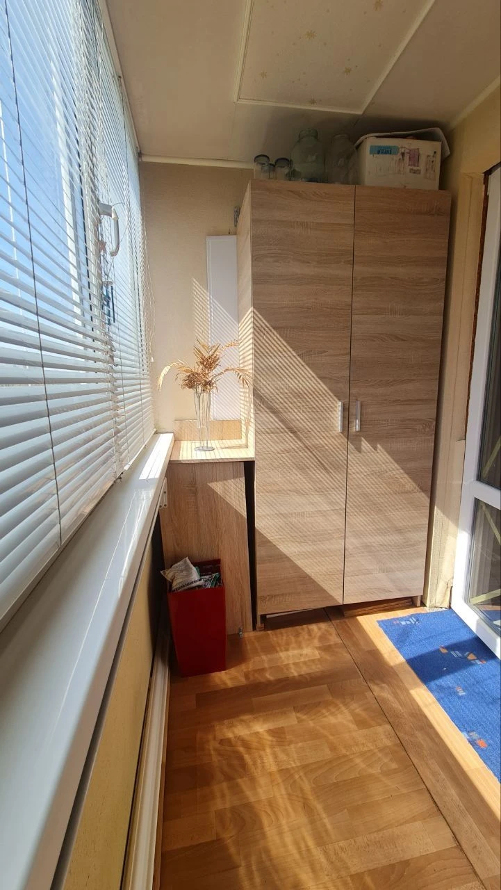 Продам 3-ком квартиру на Калиновой  28