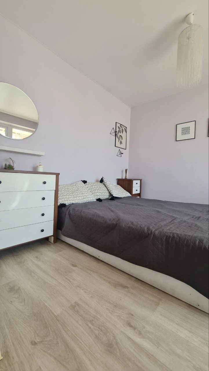 Продам 3-ком квартиру на Калиновой  28