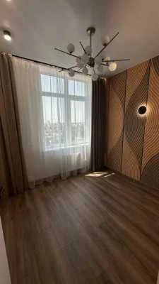 Продам 1 кімнатну квартиру з ремонтом та меблями  в Кадорр С