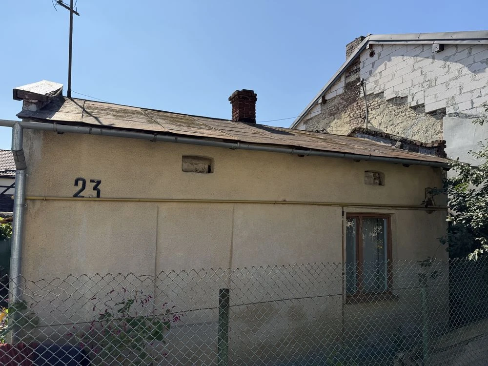 Будинок в м. Львів вул. Зимова- Бічна Варшавська(під кап  ре