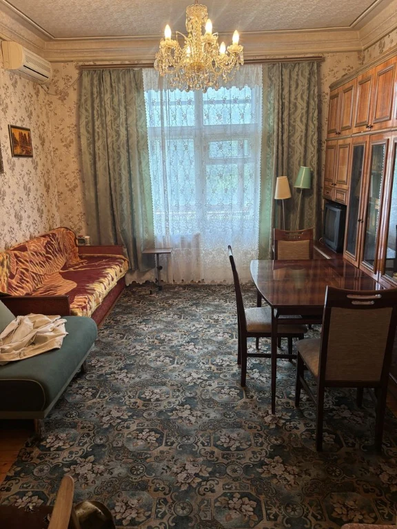 Продажа  2-х комн.квартира центр Вознесеновский 55кв.м.