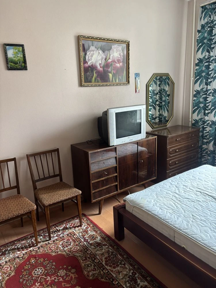 Продажа  2-х комн.квартира центр Вознесеновский 55кв.м.