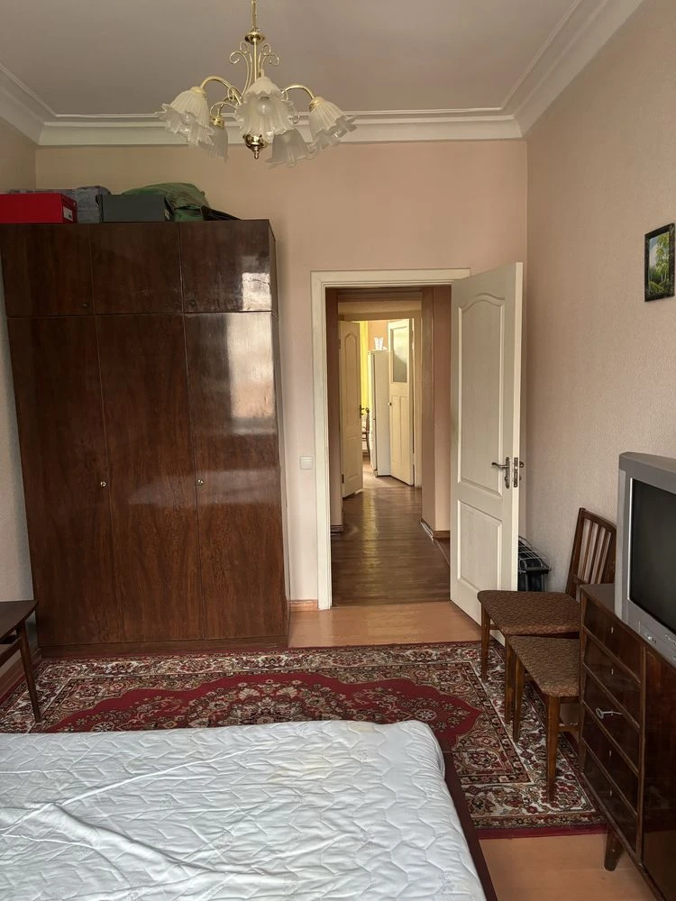 Продажа  2-х комн.квартира центр Вознесеновский 55кв.м.