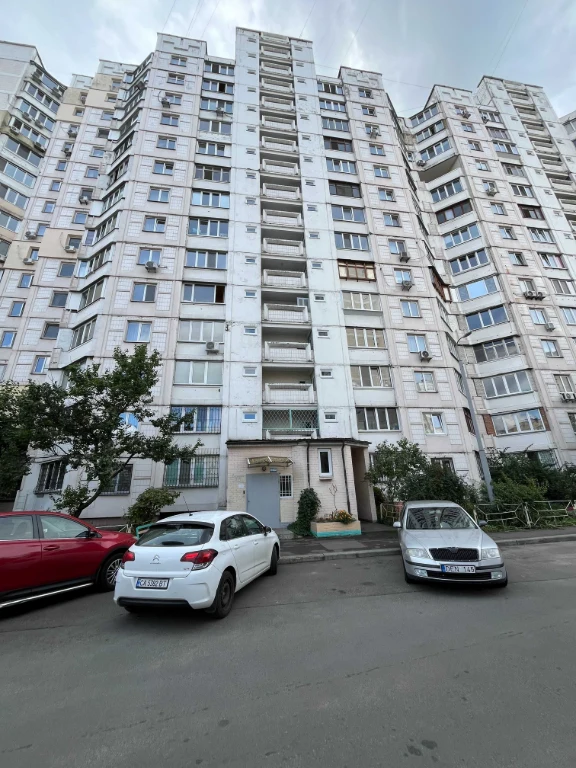 Квартира Продаж 1-кімн Деснянский район вул Радунська 9а