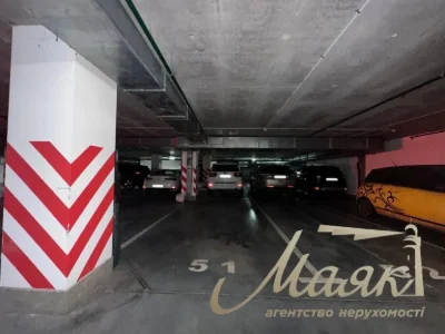 Продаж паркомісця 15 м2 в ЖК Артеміда, бульвар Дарницький 8-