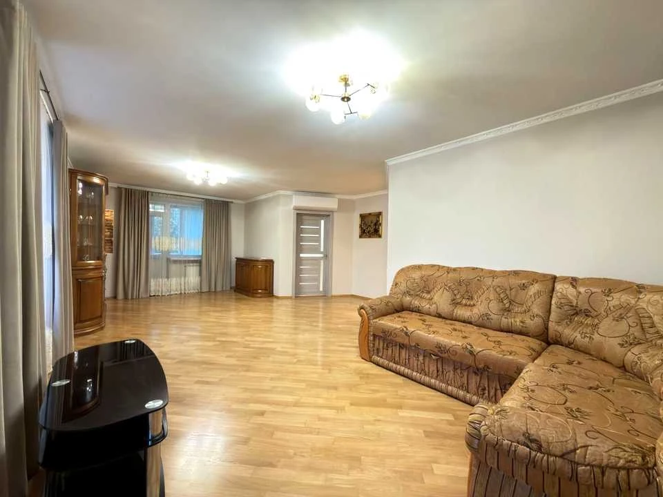 Квартира. Івано-Франківськ, Галицька вул.
