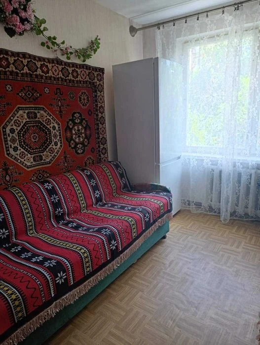 Продам 2 ком. квартиру, ул. Бочарова / пр. Добровольского