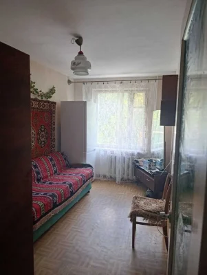 Продам 2 ком. квартиру, ул. Бочарова / пр. Добровольского