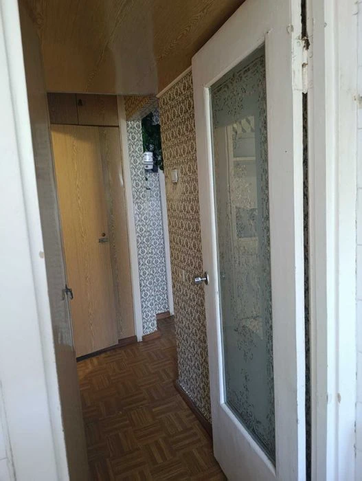 Продам 2 ком. квартиру, ул. Бочарова / пр. Добровольского