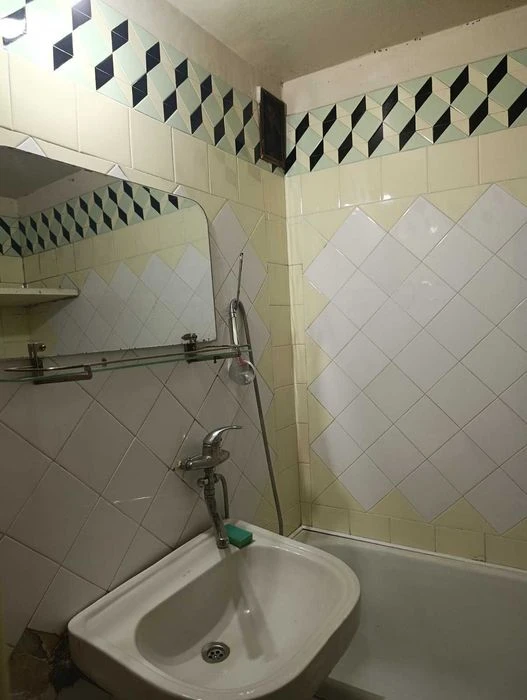 Продам 2 ком. квартиру, ул. Бочарова / пр. Добровольского
