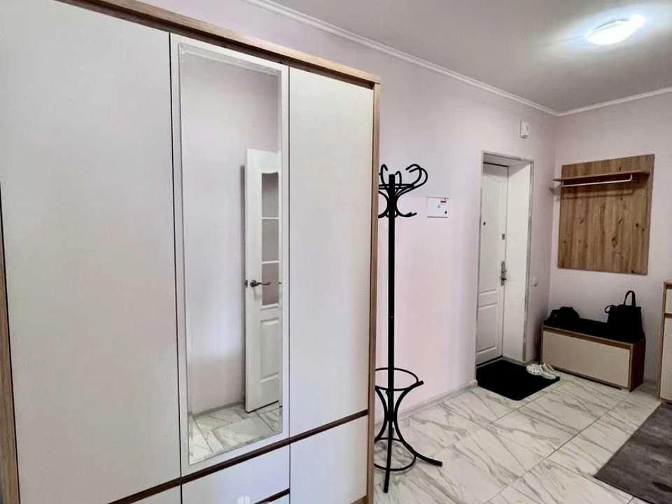 Квартира. Київ, Харківське шосе