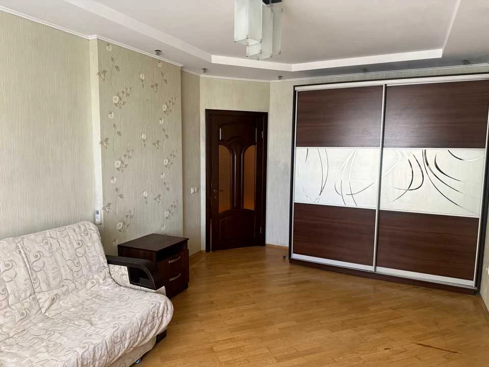 Квартира. Київ, Освіти вул.