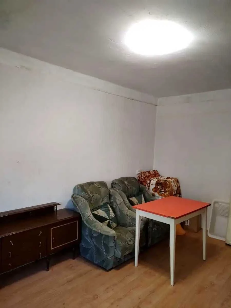 Продаж 2-кімнатної квартири,поруч з Метро Дорогожичі, Шевчен
