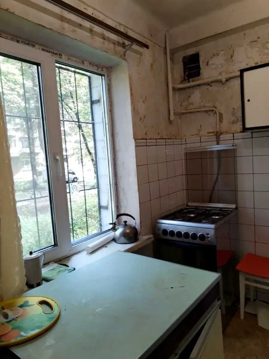 Продаж 2-кімнатної квартири,поруч з Метро Дорогожичі, Шевчен