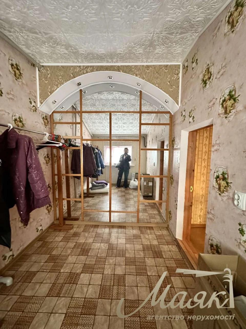 Продаж 2 поверхового будинку Бородинський мк-рн