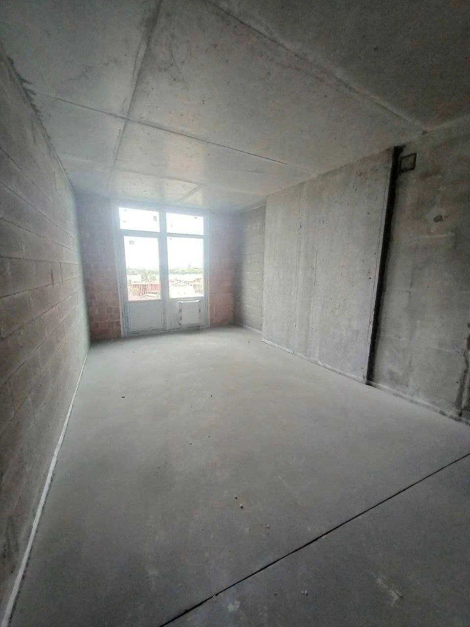 Продам 1-кімн. квартиру ( євродвушку) 52.35 м² ЖК Bereg Resi