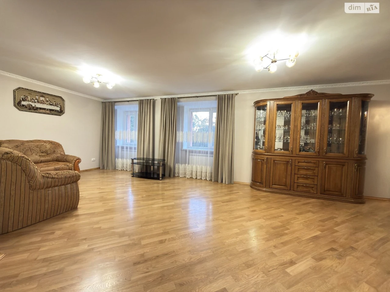 Продаж Квартира Пасічна