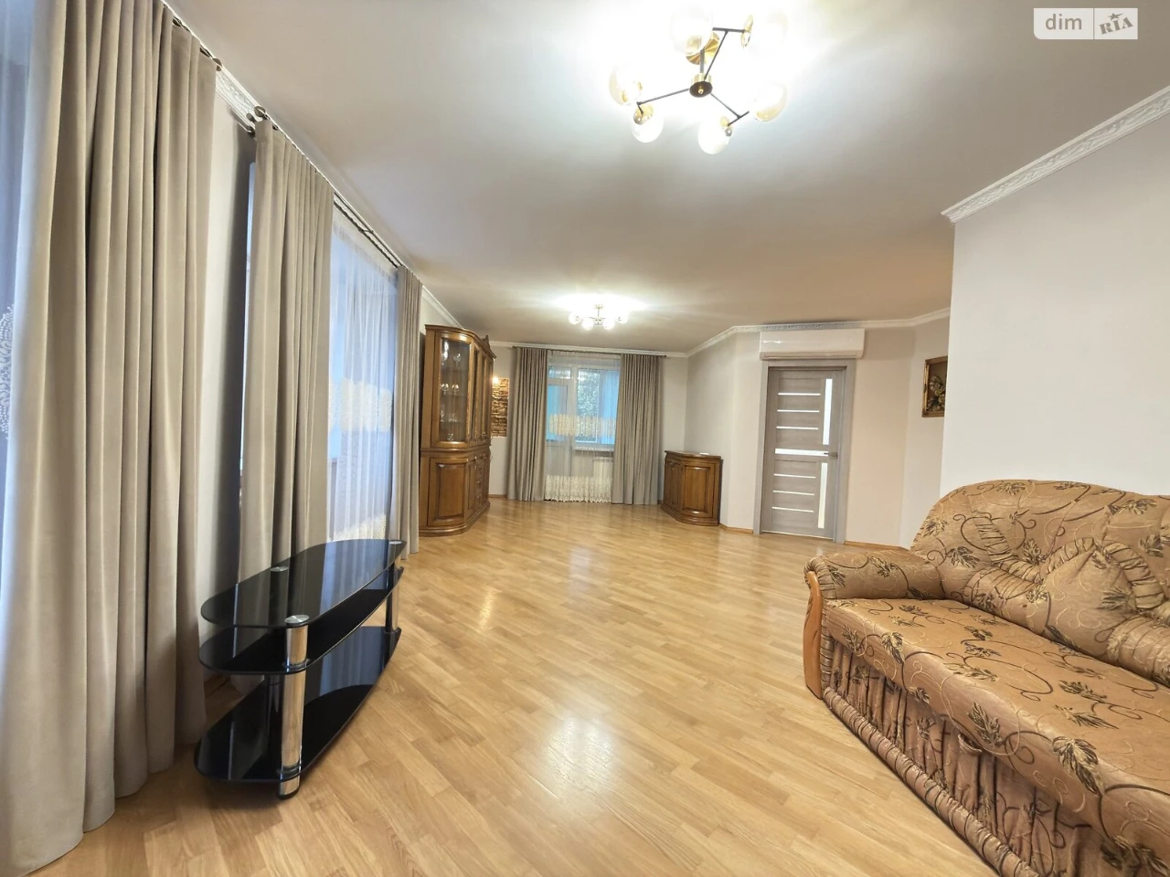 Продаж Квартира Пасічна