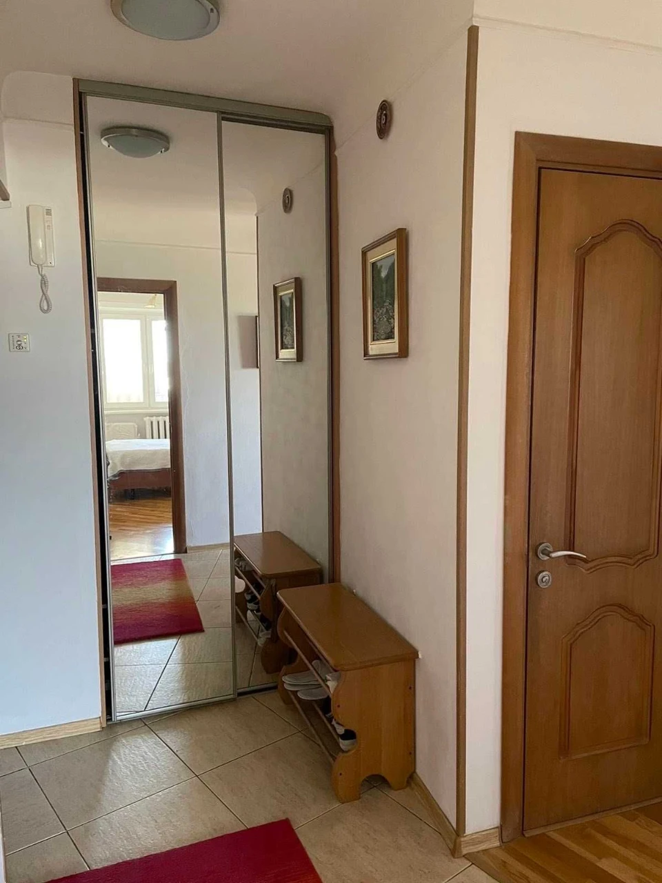Продам 2-кімнатну Максима Кривоноса 11, працюємо з державним
