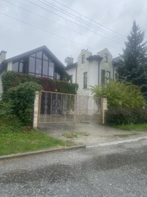 Без% КМ Боготирский Дніпро озеро Міністерське метро