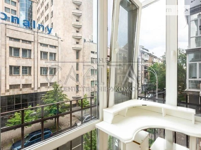 Продажа 2к квартиры 70 кв. м по ул. Институтская 24/7 • ID 3
