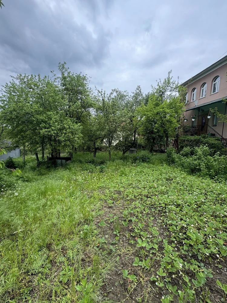 Продаж будинку в р-ні Калічанки