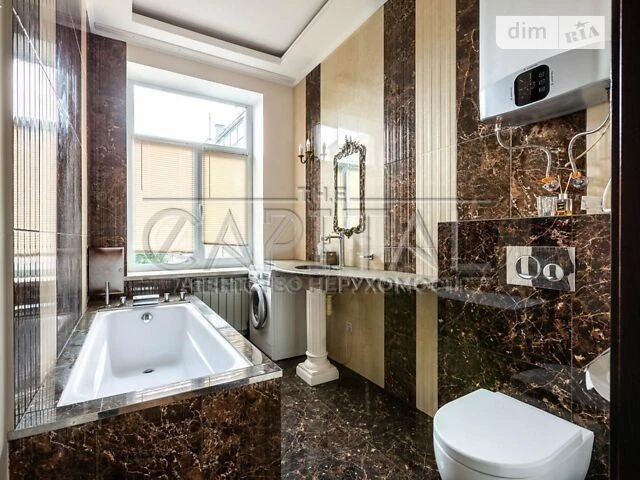 Продажа 2к квартиры 70 кв. м по ул. Институтская 24/7 • ID 3