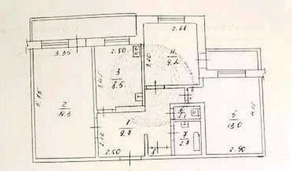Selling a 3-room apartment on the 2nd floor of a 9th-story building. Price: 27,000 rubles (404771).