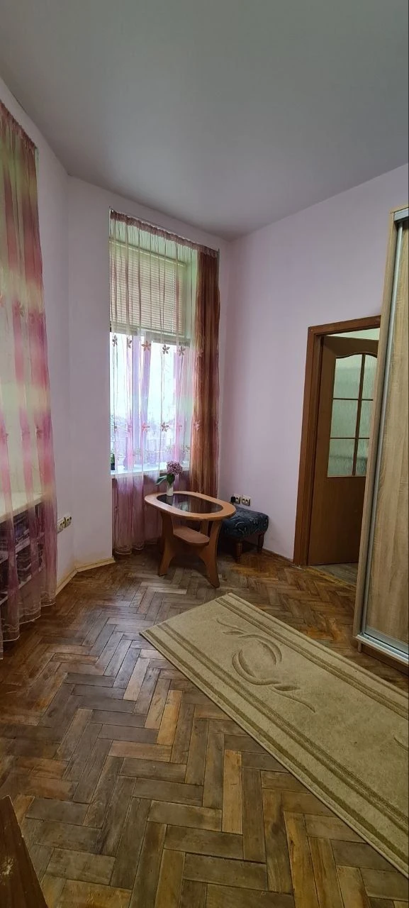 Продаж 1 комнатной квартири
